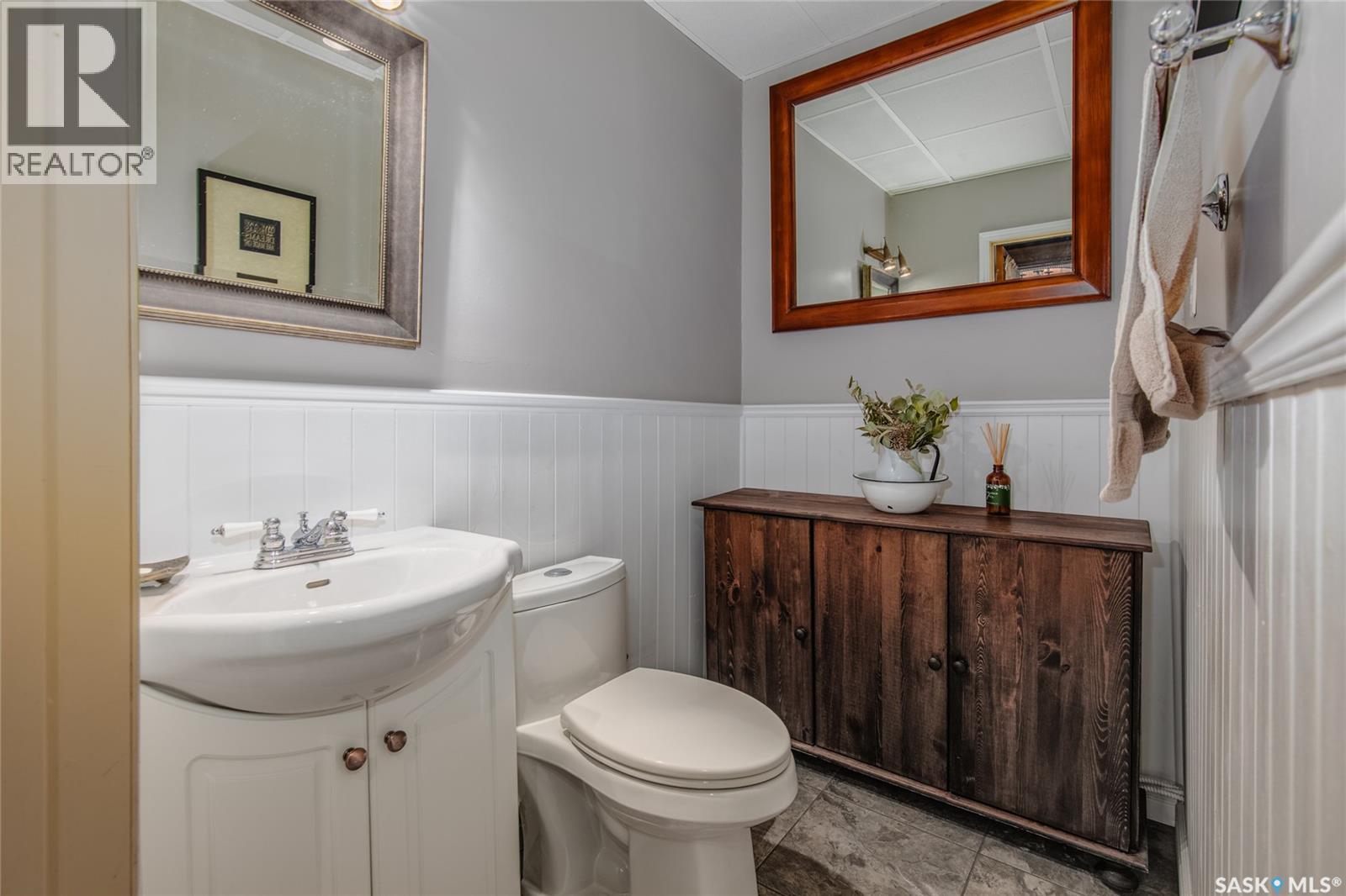 1116 Clifton Avenue, Moose Jaw, Saskatchewan  S6H 3L5 - Photo 10 - SK024240