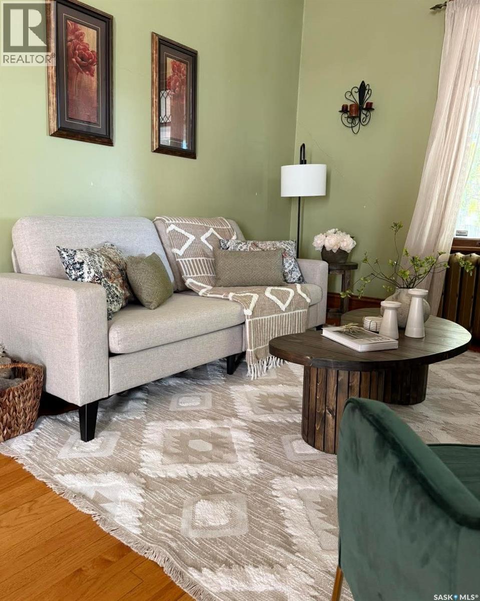 1116 Clifton Avenue, Moose Jaw, Saskatchewan  S6H 3L5 - Photo 14 - SK024240