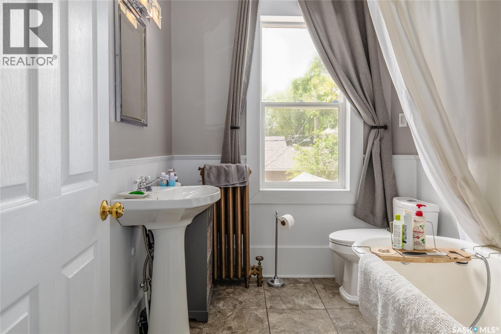 1116 Clifton Avenue, Moose Jaw, Saskatchewan  S6H 3L5 - Photo 26 - SK024240