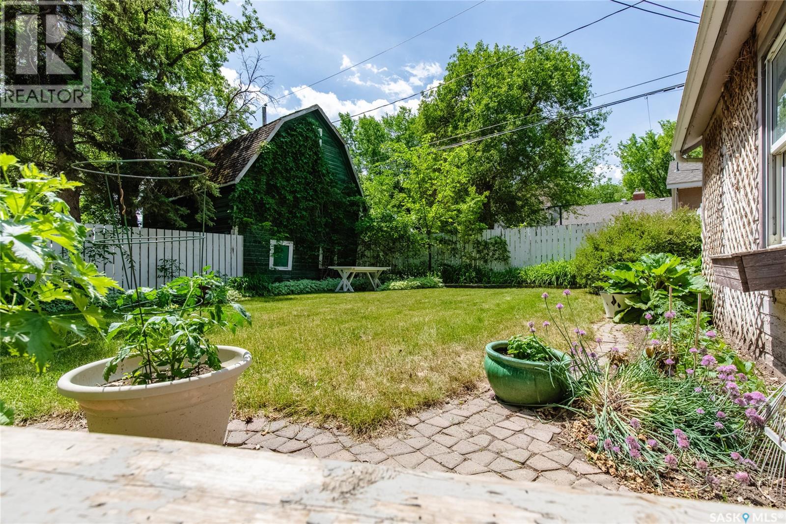 1116 Clifton Avenue, Moose Jaw, Saskatchewan  S6H 3L5 - Photo 45 - SK024240