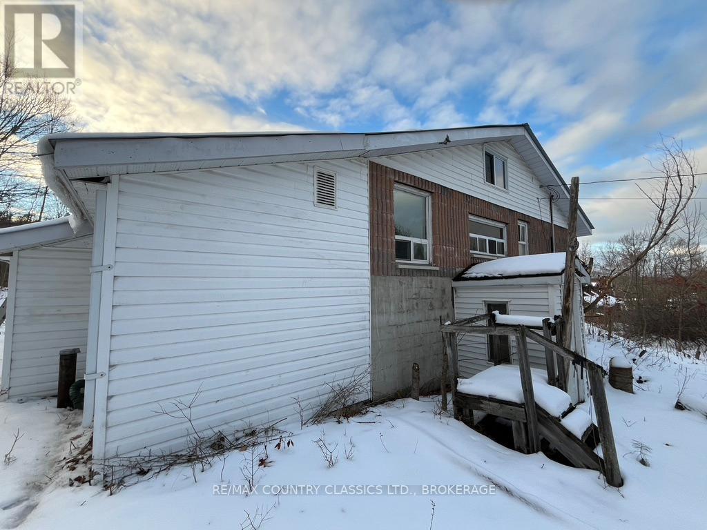 534 B Slate Falls Road, Addington Highlands, Ontario  K0H 1L0 - Photo 28 - X12554302