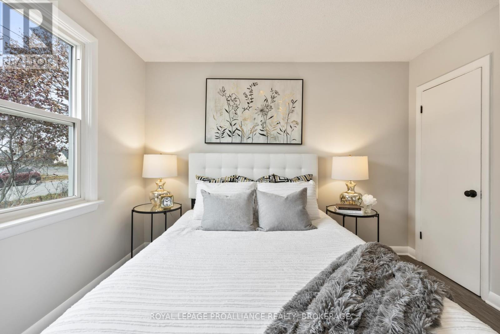 297 Kingscourt Avenue, Kingston, Ontario  K7K 4R2 - Photo 18 - X12554396