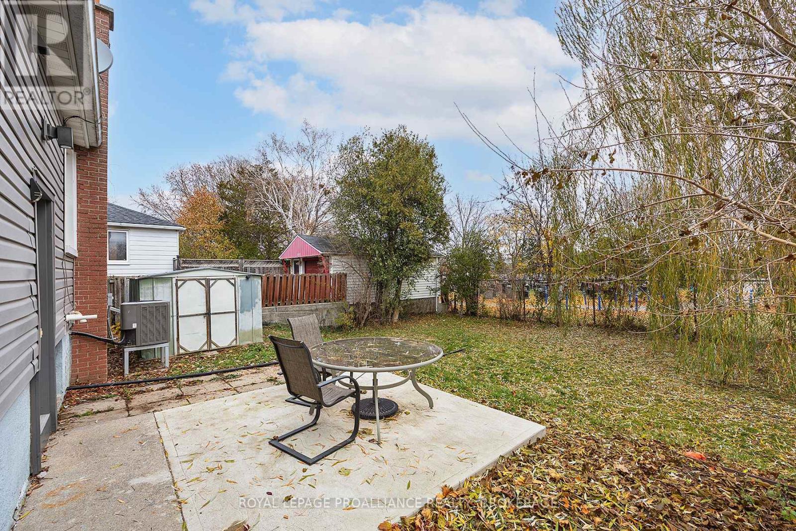 297 Kingscourt Avenue, Kingston, Ontario  K7K 4R2 - Photo 24 - X12554396