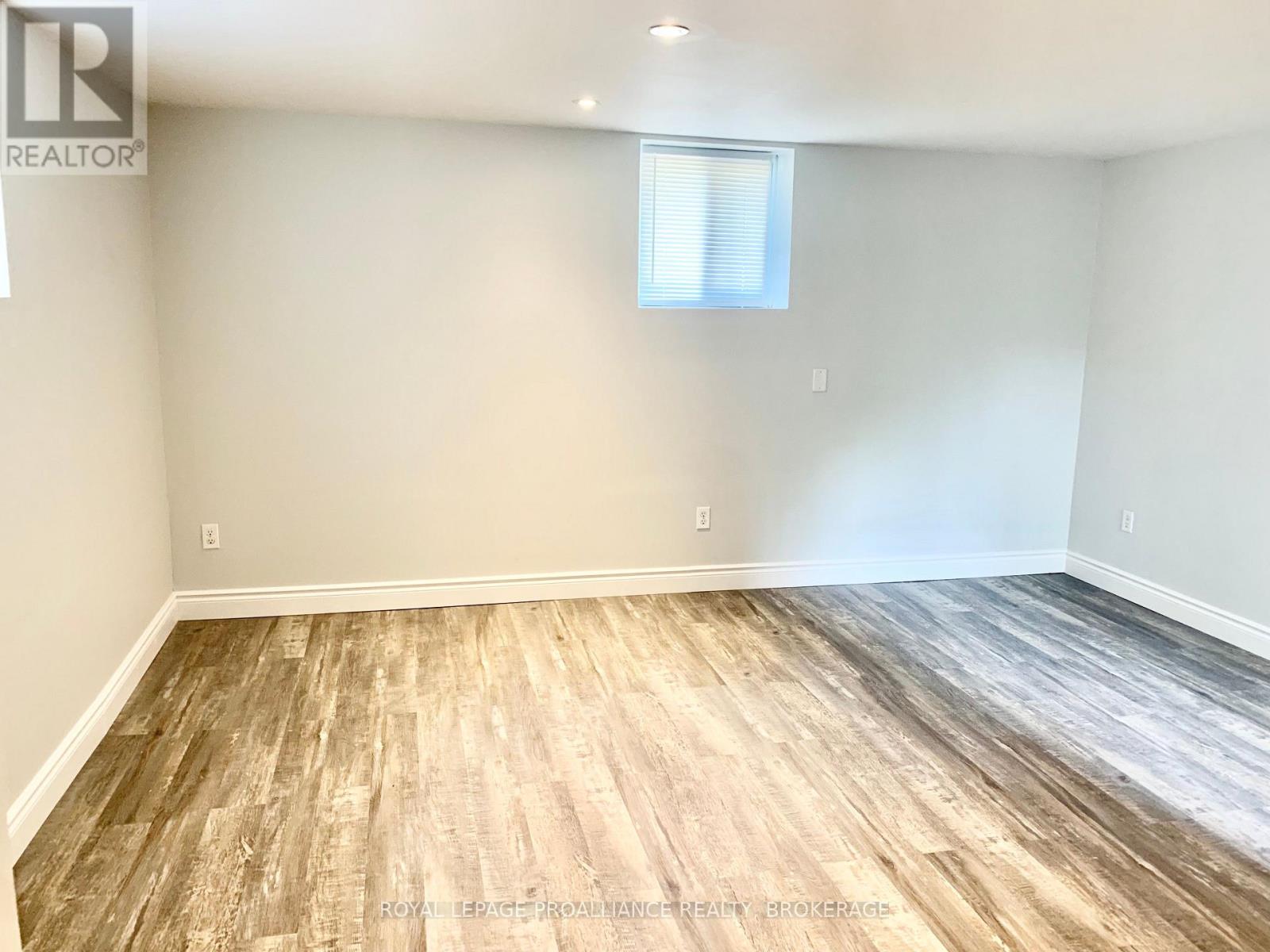 297 Kingscourt Avenue, Kingston, Ontario  K7K 4R2 - Photo 30 - X12554396