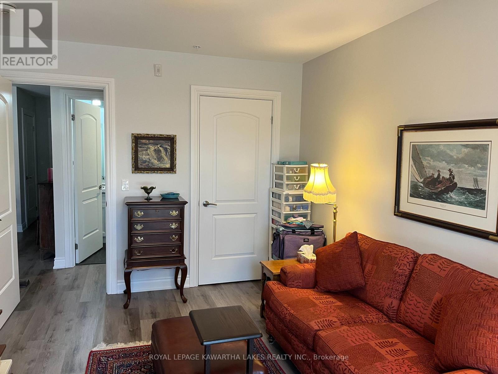 105 - 58 Glenelg Street W, Kawartha Lakes, Ontario  K9V 0M9 - Photo 26 - X12554384