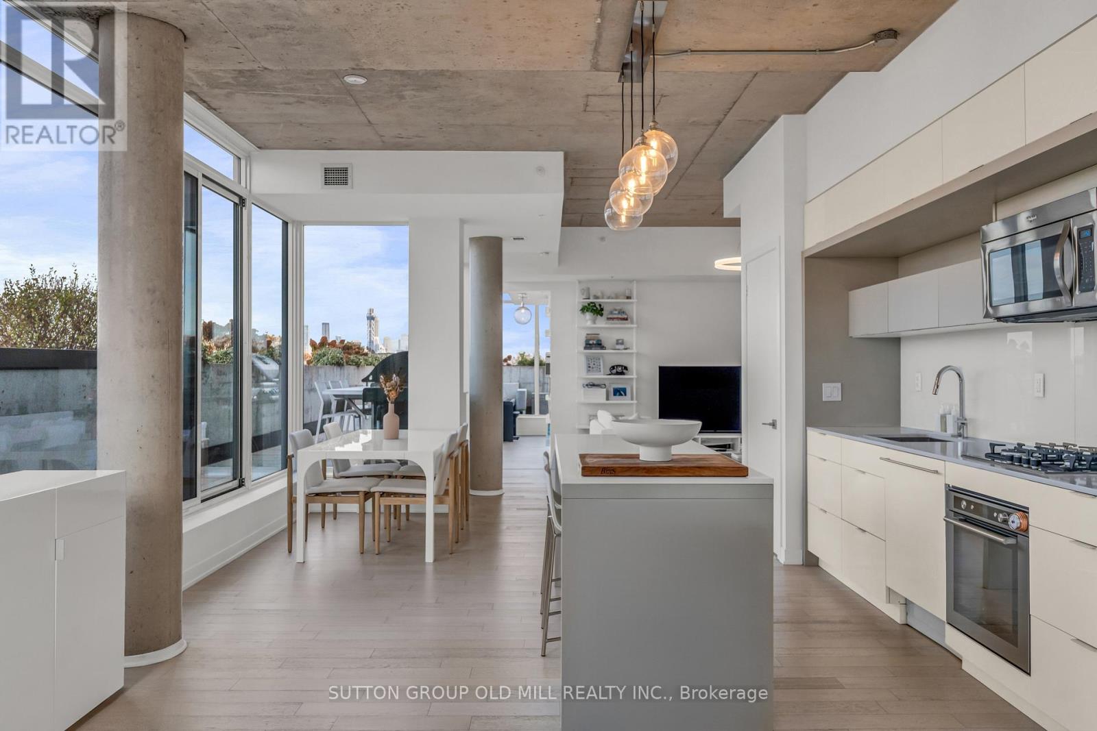 601 - 130 RUSHOLME ROAD, Toronto, Ontario