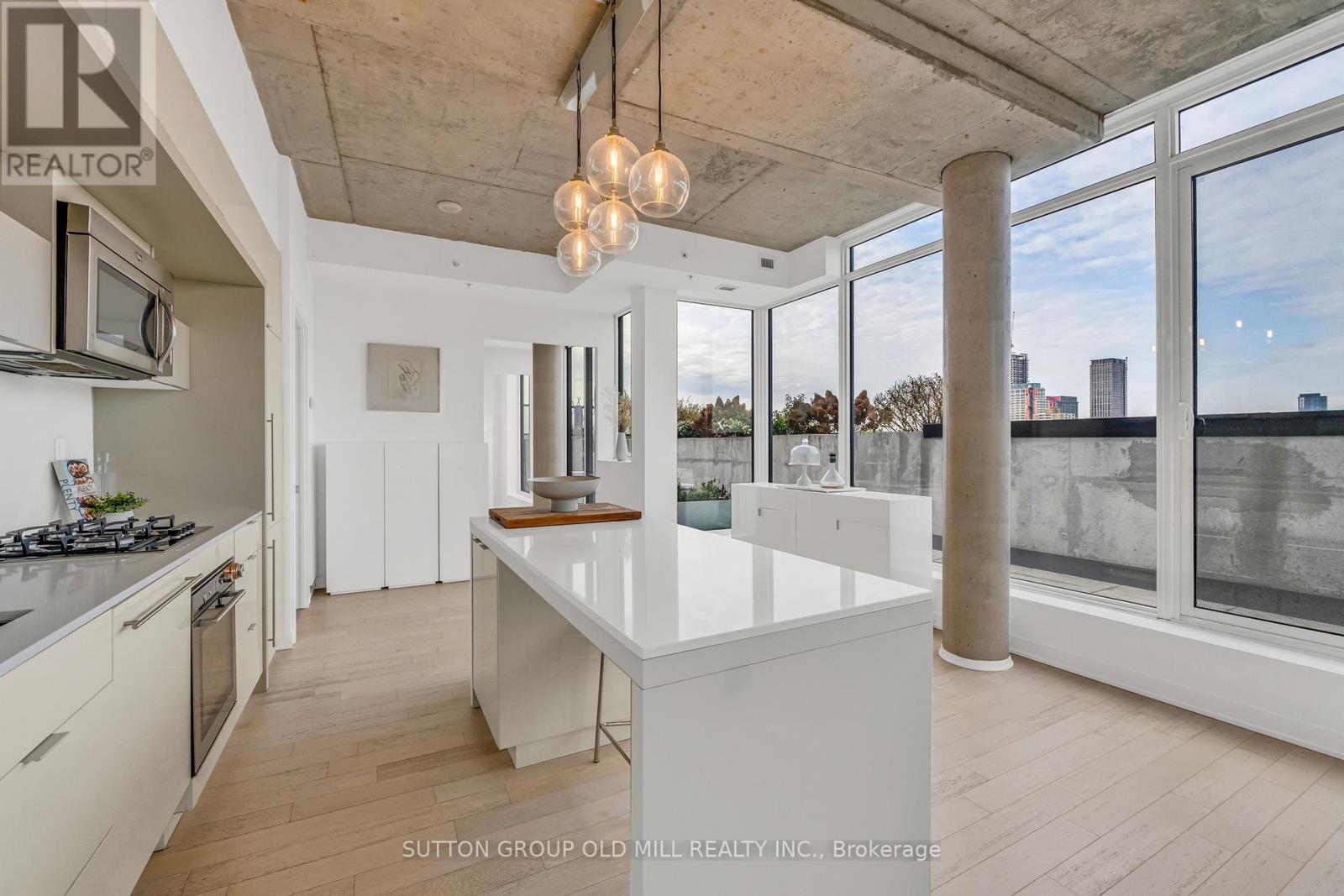 601 - 130 Rusholme Road, Toronto, Ontario  M6H 2Y7 - Photo 10 - C12554016