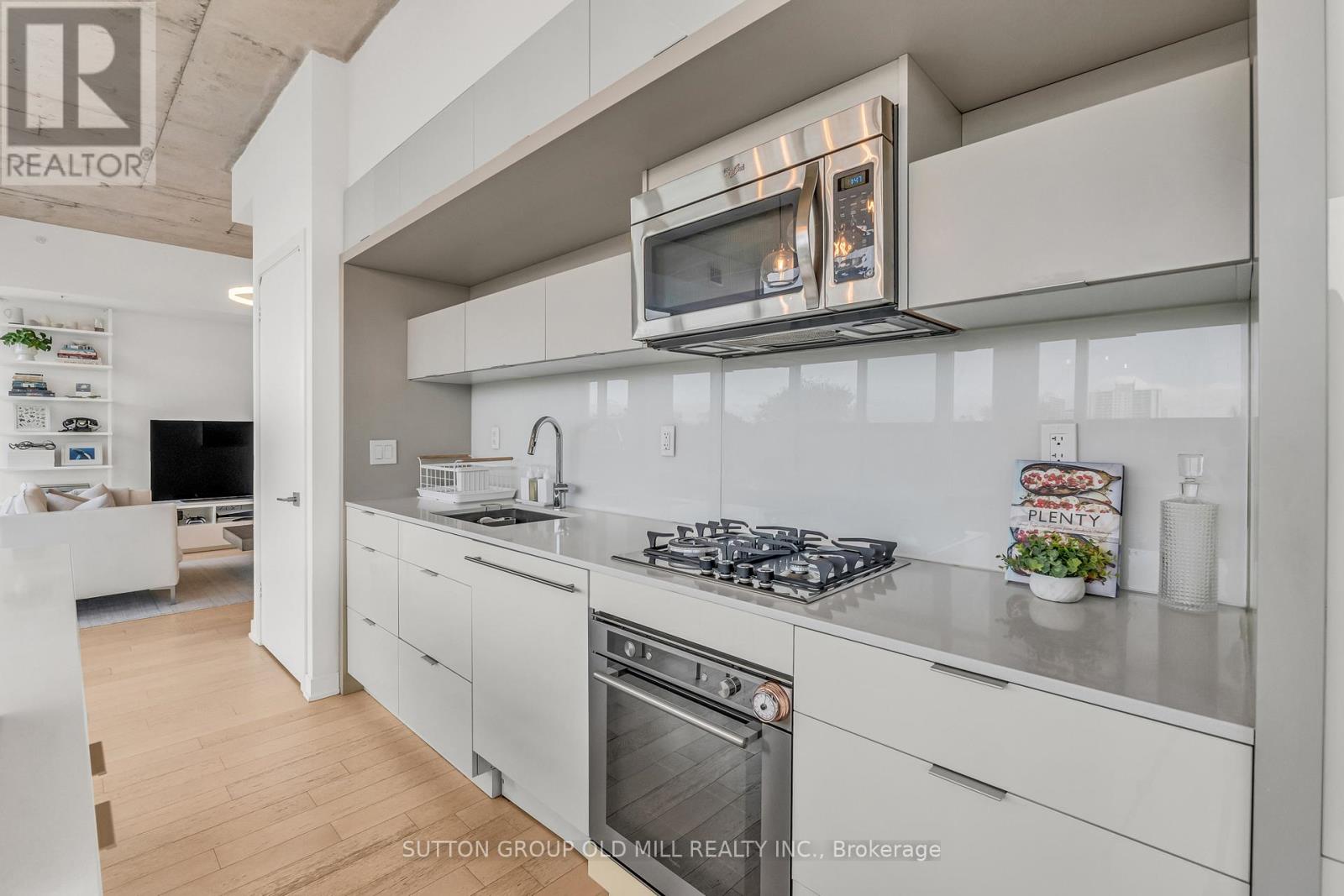 601 - 130 Rusholme Road, Toronto, Ontario  M6H 2Y7 - Photo 15 - C12554016