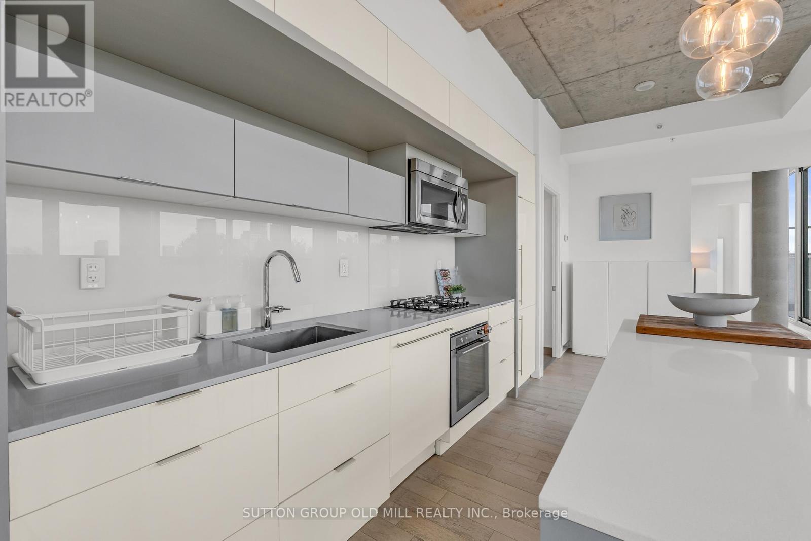 601 - 130 Rusholme Road, Toronto, Ontario  M6H 2Y7 - Photo 16 - C12554016