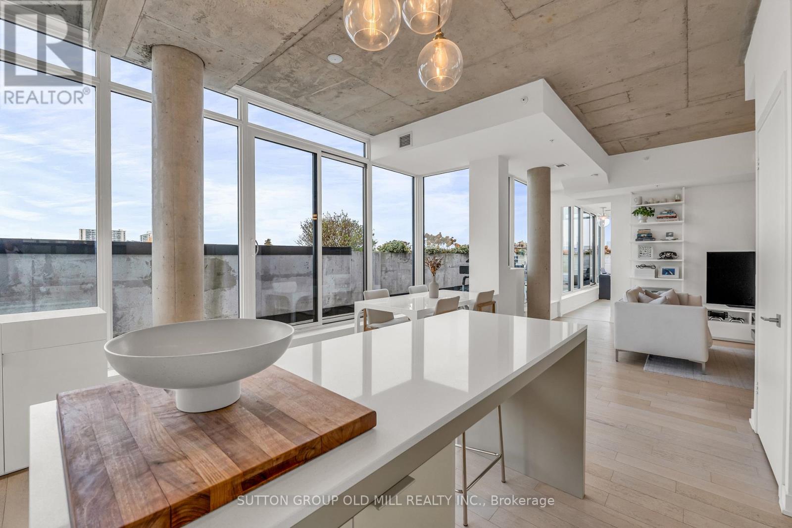 601 - 130 Rusholme Road, Toronto, Ontario  M6H 2Y7 - Photo 19 - C12554016