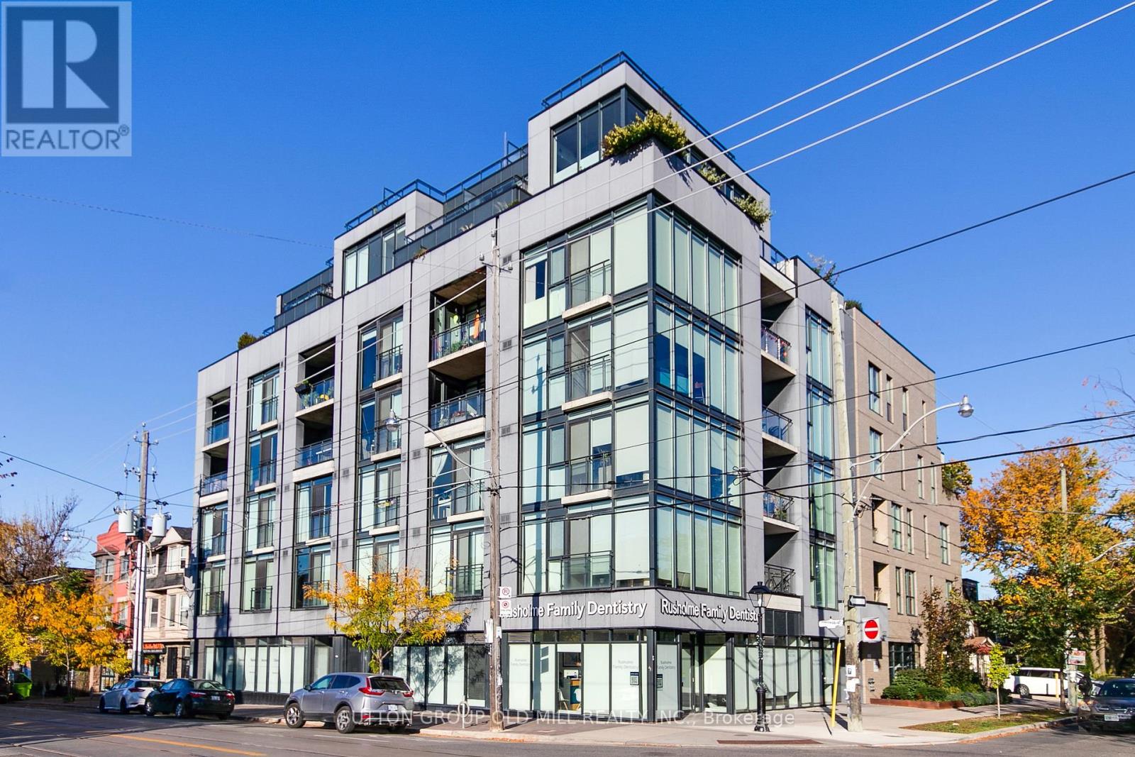 601 - 130 Rusholme Road, Toronto, Ontario  M6H 2Y7 - Photo 2 - C12554016