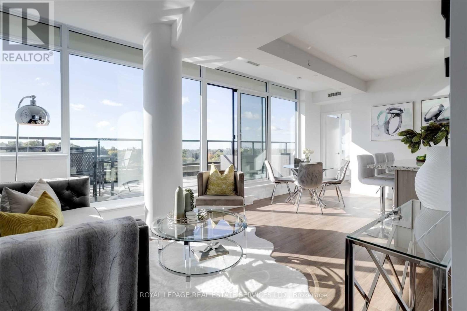 802 - 170 Chiltern Hill Road, Toronto, Ontario  M6C 0A9 - Photo 3 - C12554036