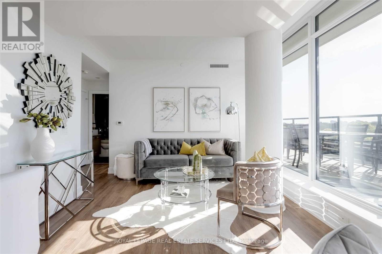 802 - 170 Chiltern Hill Road, Toronto, Ontario  M6C 0A9 - Photo 8 - C12554036