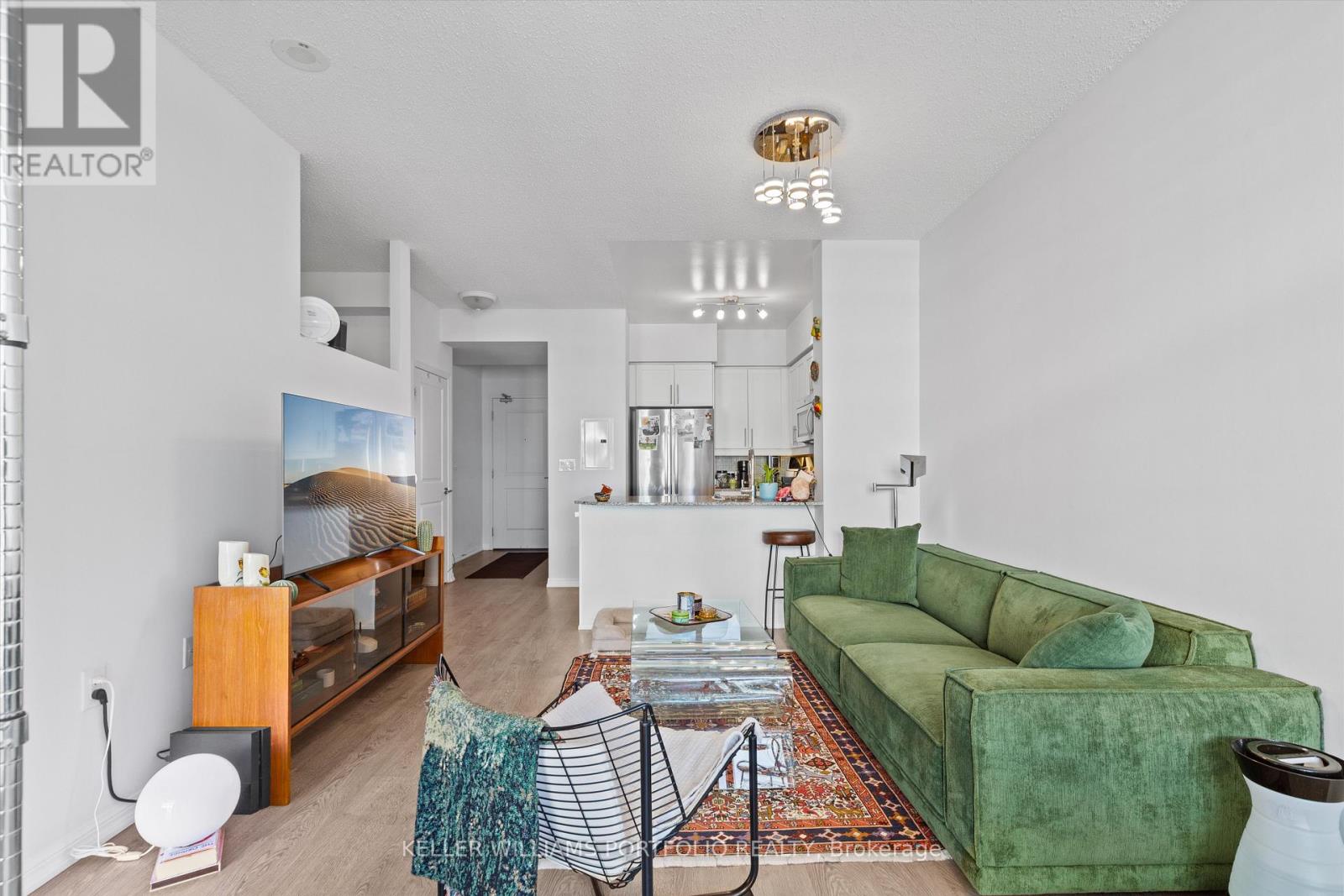 2304 - 125 Western Battery Road, Toronto, Ontario  M6K 3R8 - Photo 4 - C12554038