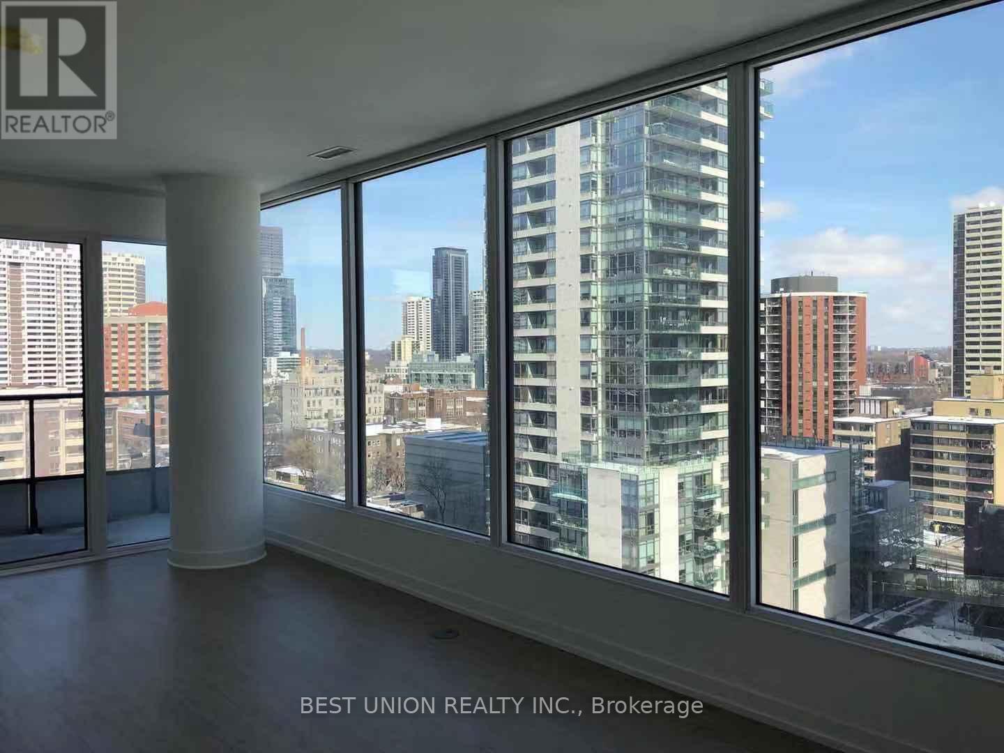 1612 - 85 WOOD STREET, Toronto, Ontario