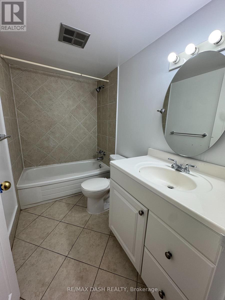 514 - 45 Carlton Street, Toronto, Ontario  M5B 2H9 - Photo 10 - C12554096