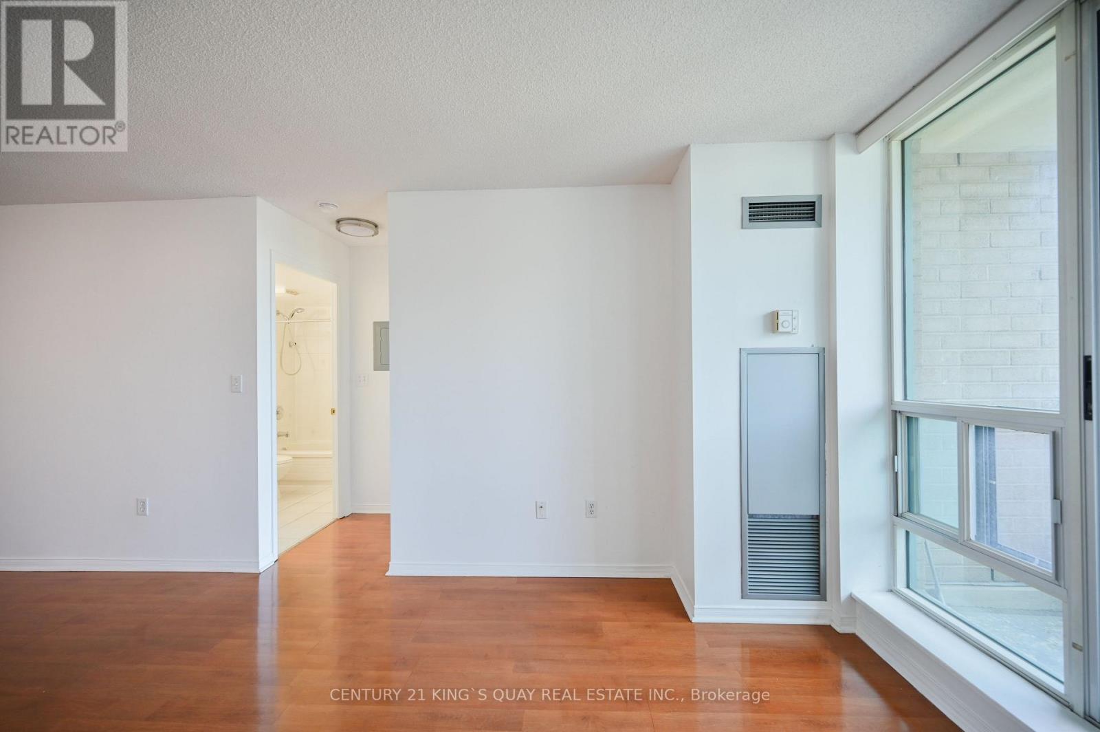 1606 - 1 Pemberton Avenue, Toronto, Ontario  M2M 4L9 - Photo 10 - C12554106
