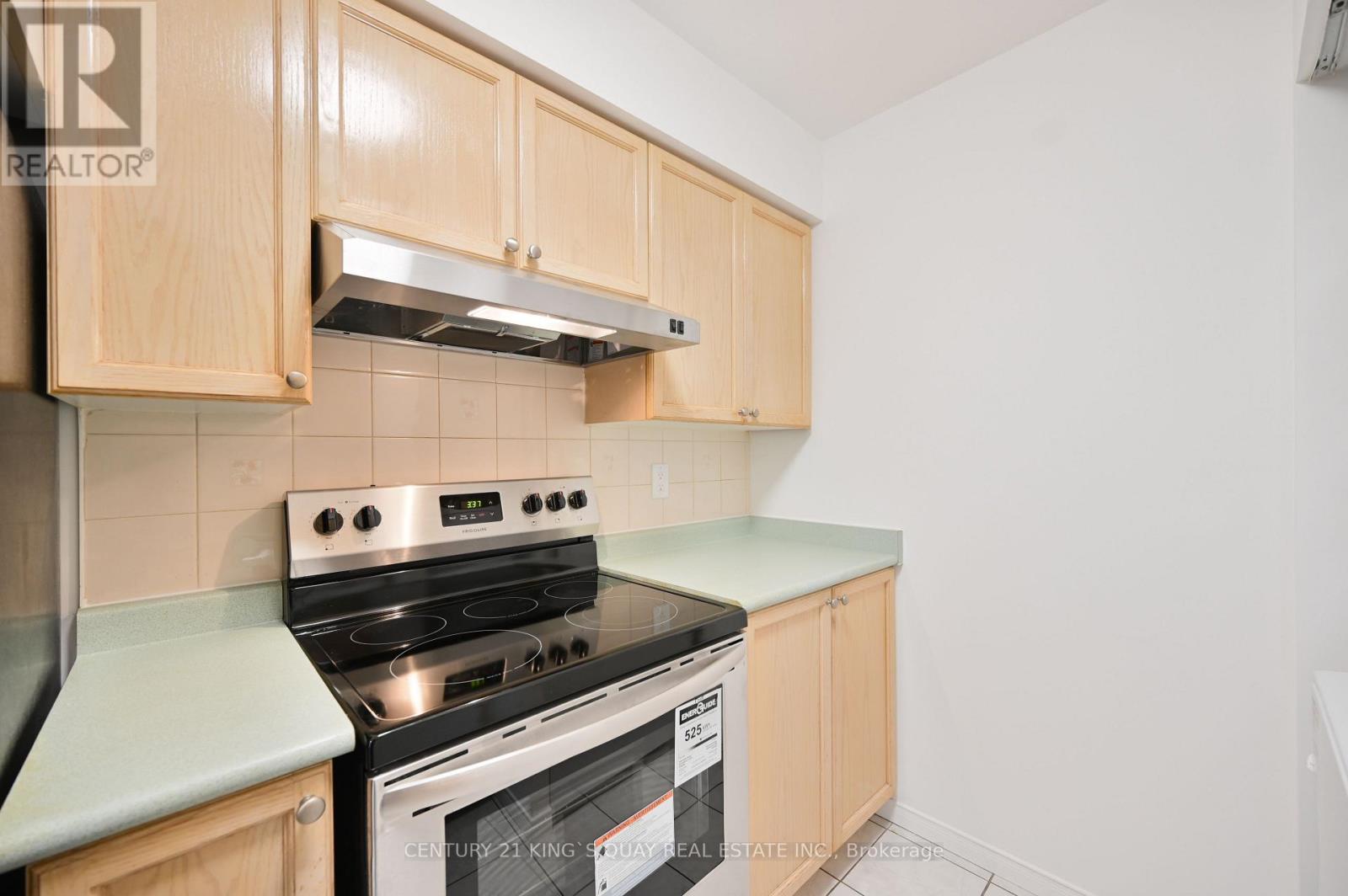 1606 - 1 Pemberton Avenue, Toronto, Ontario  M2M 4L9 - Photo 9 - C12554106
