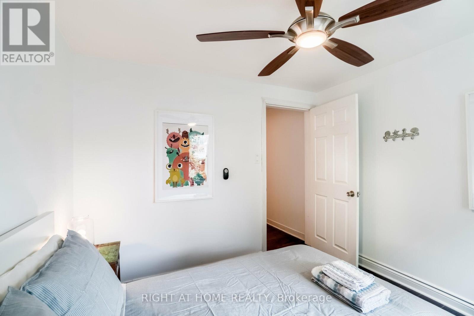 169 Beaconsfield Avenue, Toronto, Ontario  M6J 3J7 - Photo 25 - C12554144