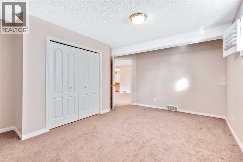 154 Sierra Morena Green Sw, Calgary, Alberta  T3H 3E4 - Photo 28 - A2269970
