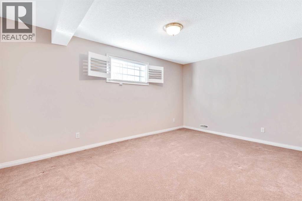 154 Sierra Morena Green Sw, Calgary, Alberta  T3H 3E4 - Photo 29 - A2269970