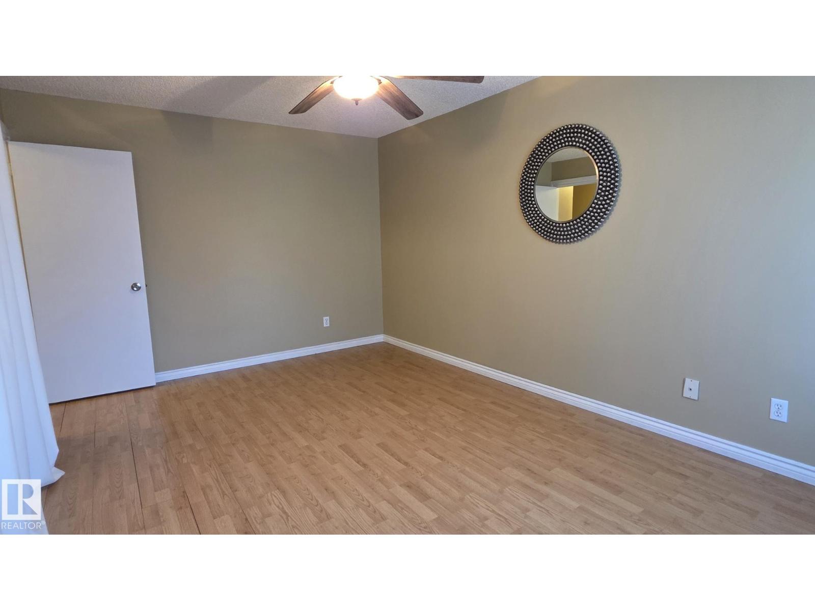 117 Londonderry Sq Nw, Edmonton, Alberta  T5C 3C4 - Photo 22 - E4466055