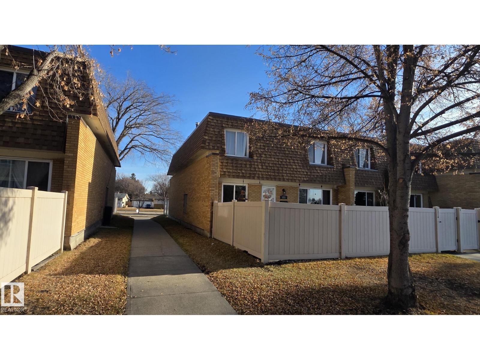 117 Londonderry Sq Nw, Edmonton, Alberta  T5C 3C4 - Photo 38 - E4466055