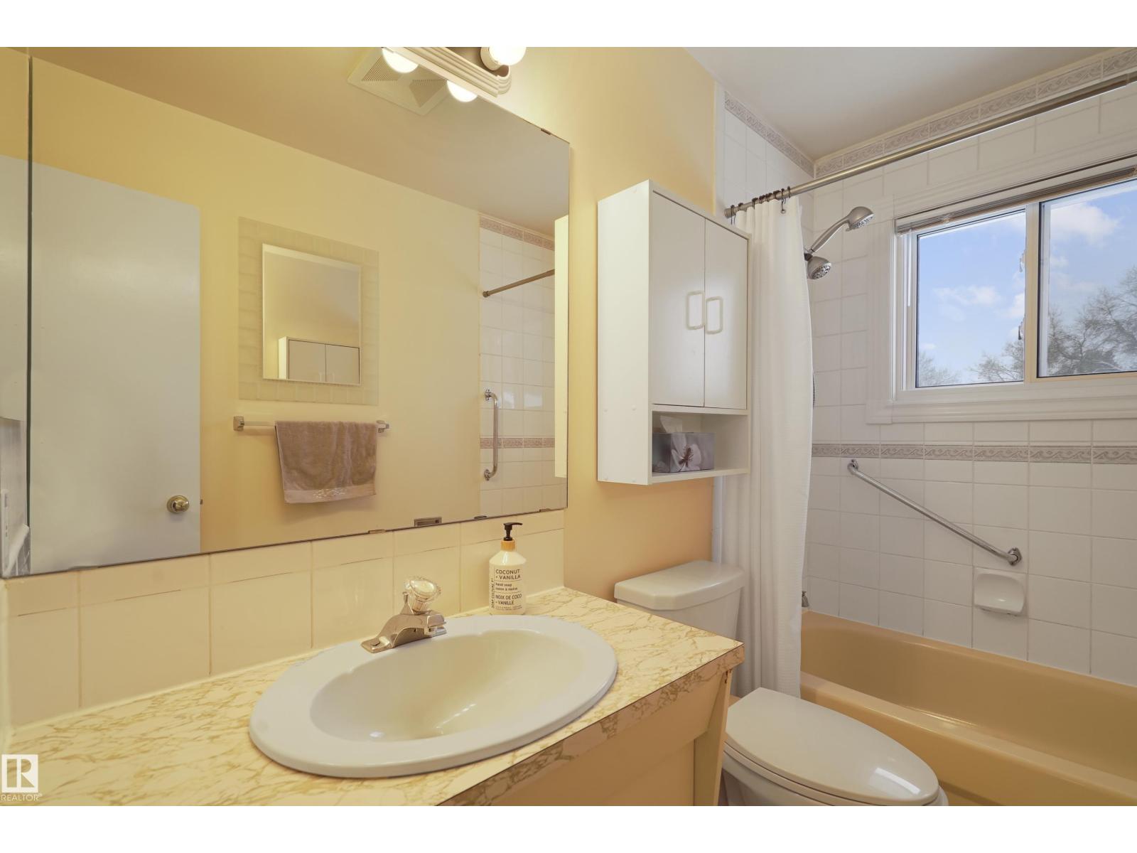 6208 149 Av Nw, Edmonton, Alberta  T5A 1V8 - Photo 17 - E4465566