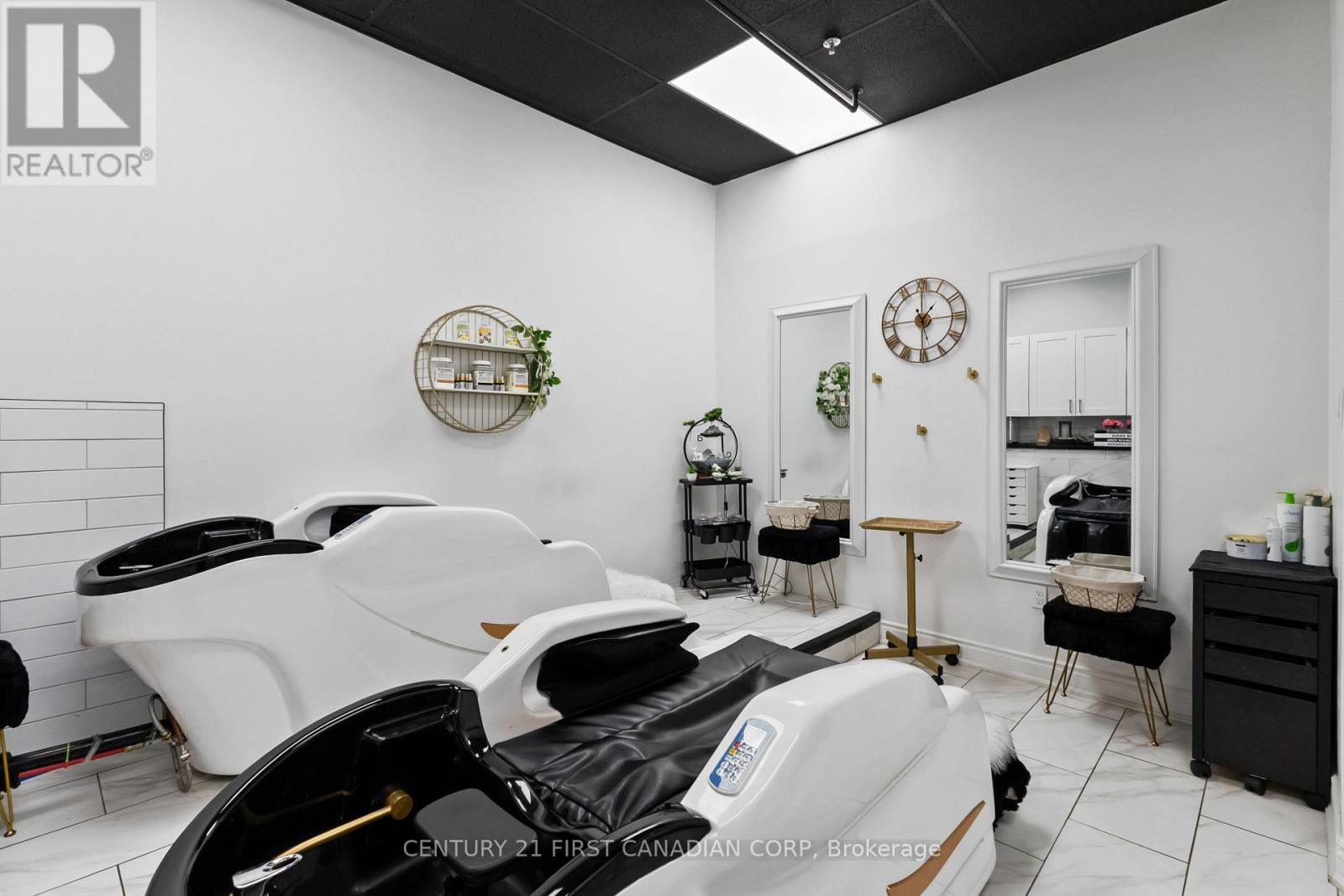 9-972 Hamilton Road, London East, Ontario  N5W 1V6 - Photo 21 - X12554232