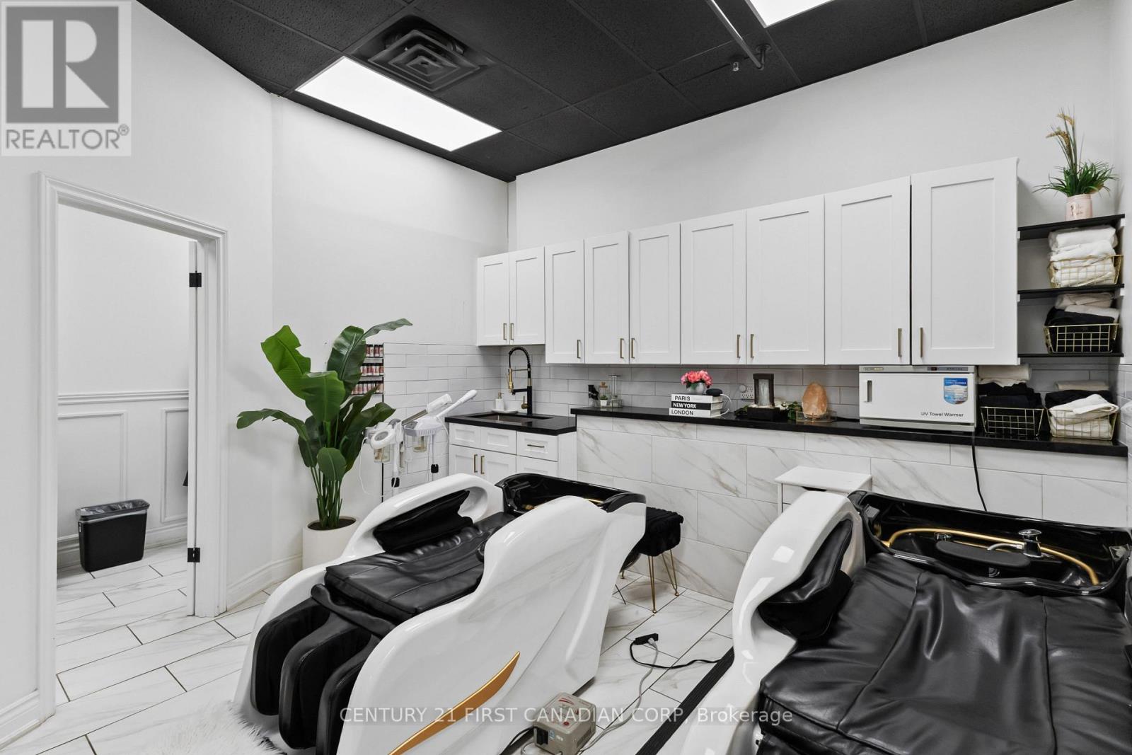 9-972 Hamilton Road, London East, Ontario  N5W 1V6 - Photo 22 - X12554232