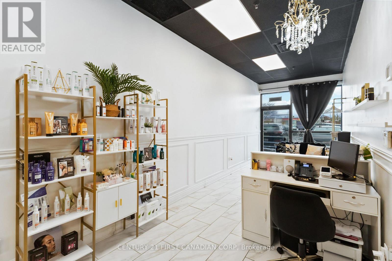 9-972 Hamilton Road, London East, Ontario  N5W 1V6 - Photo 8 - X12554232