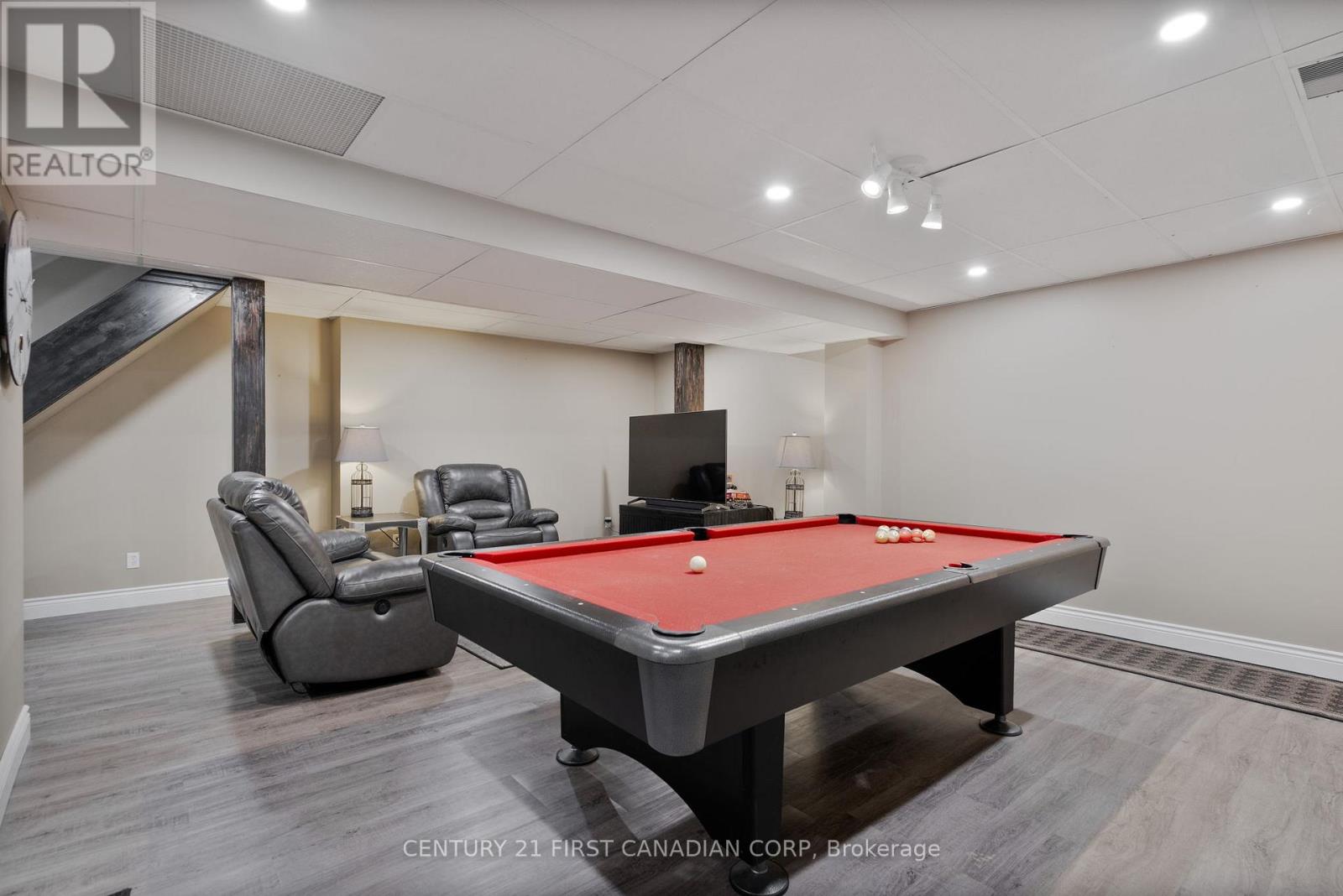 17 Allison Court, Strathroy-Caradoc, Ontario  N7G 4C2 - Photo 26 - X12554248