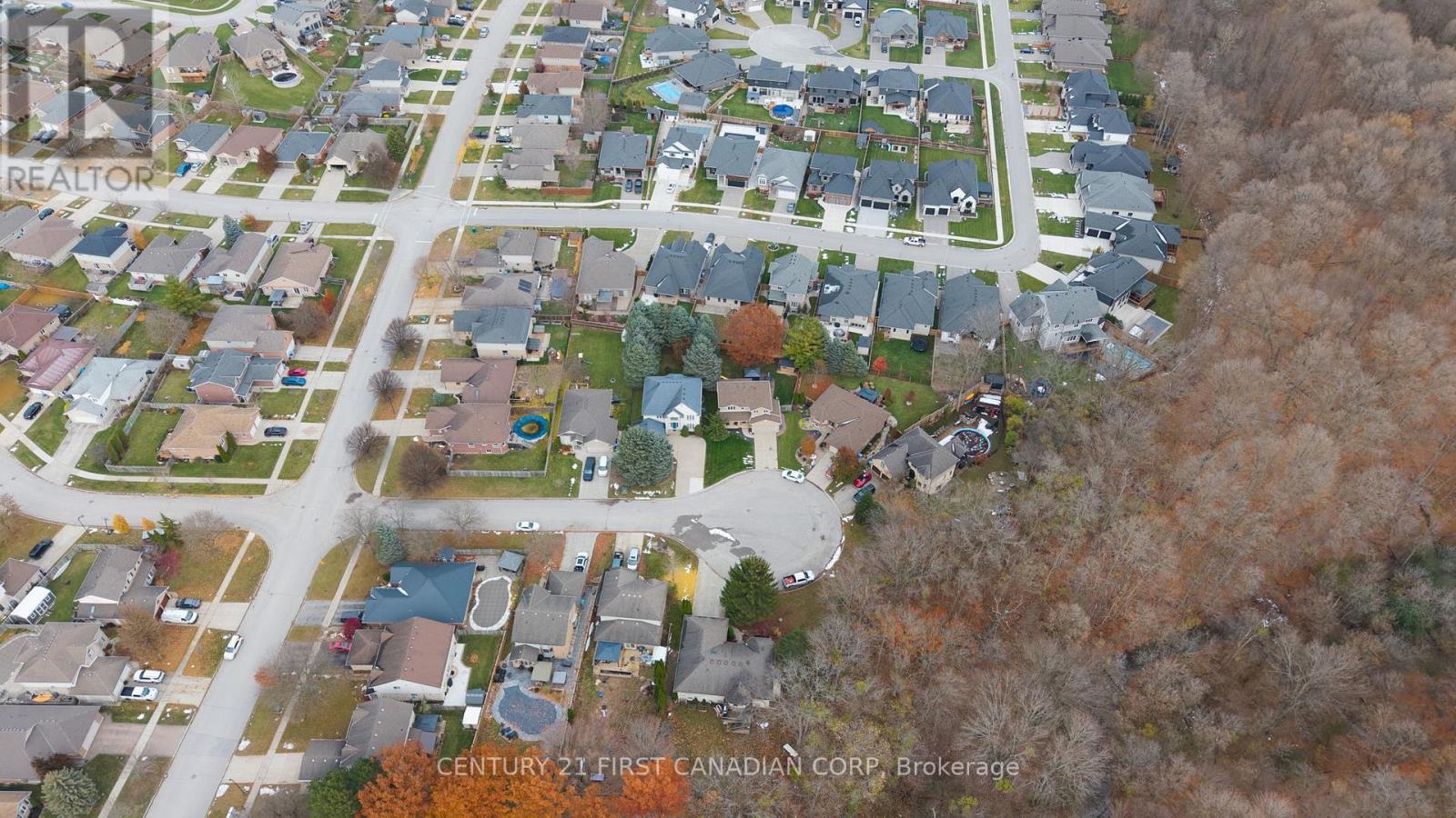 17 Allison Court, Strathroy-Caradoc, Ontario  N7G 4C2 - Photo 44 - X12554248