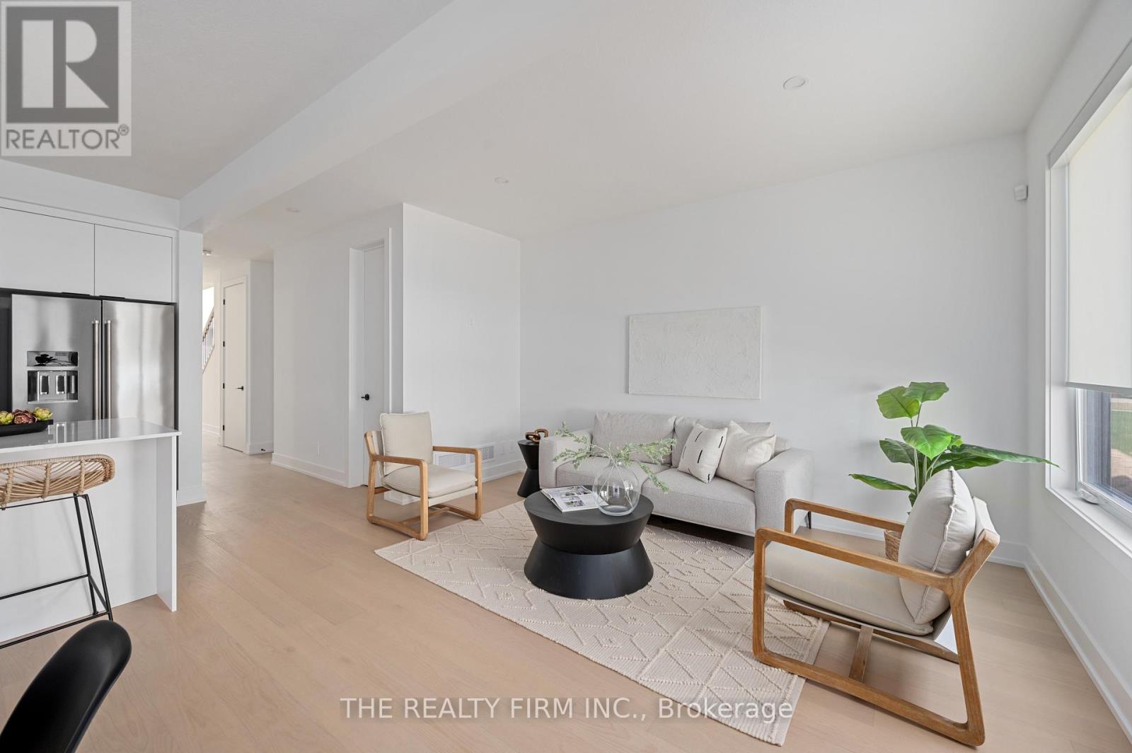 91 - 1965 Upperpoint Gate, London South, Ontario  N6K 0L2 - Photo 10 - X12554290