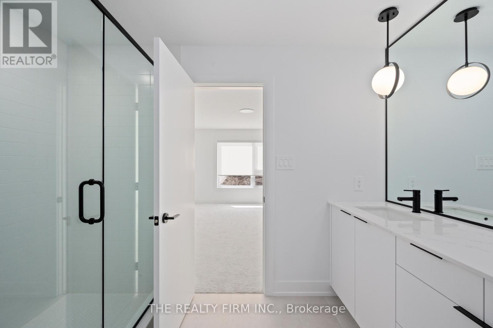 91 - 1965 Upperpoint Gate, London South, Ontario  N6K 0L2 - Photo 17 - X12554290