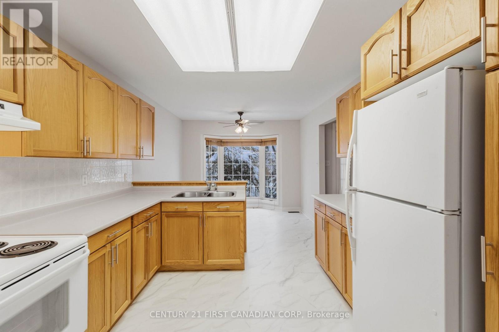 22 - 505 Cranbrook Road, London South, Ontario  N6K 4V9 - Photo 4 - X12554412