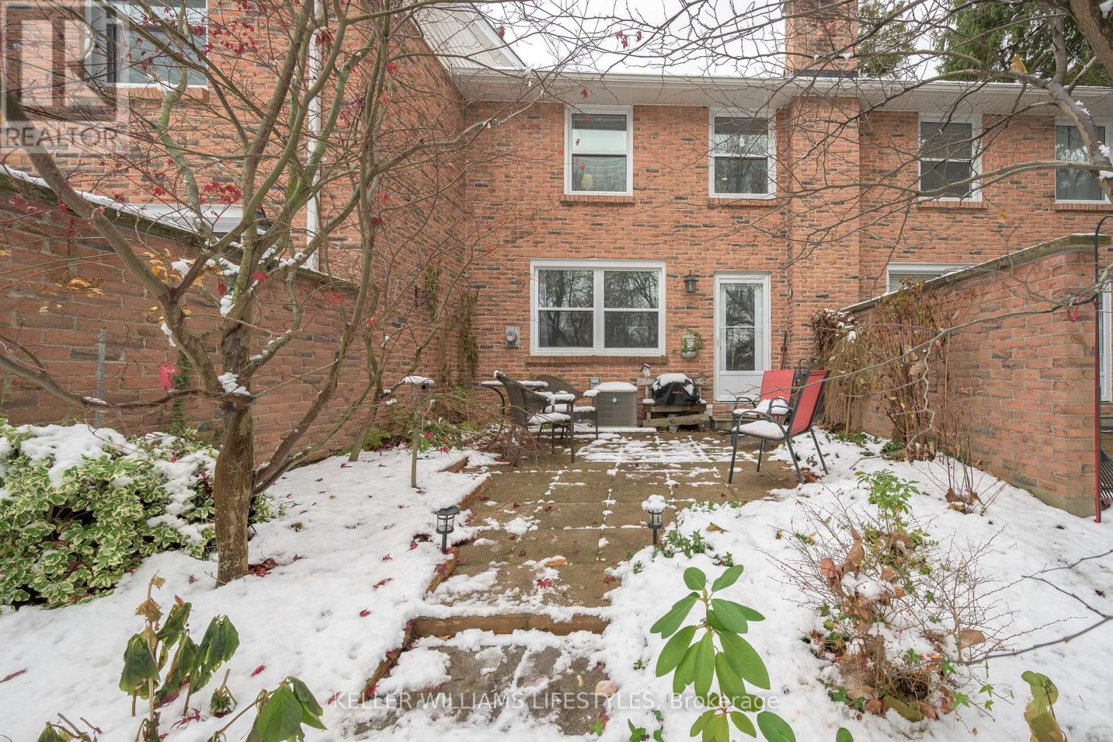 62 - 1385 Commissioners Road W, London South, Ontario  N6K 1E2 - Photo 32 - X12554480