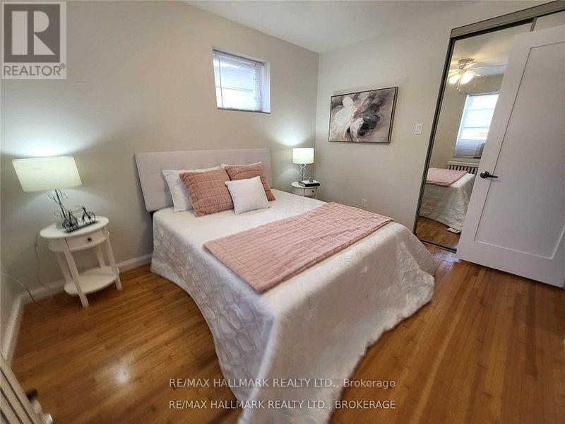 Main - 8 Bonfield Avenue, Toronto, Ontario  M4E 1C1 - Photo 5 - E12553958