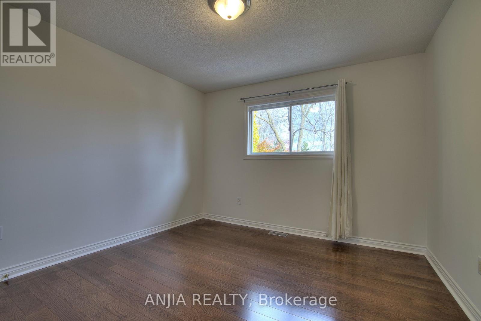 155 Sandcherry Court, Pickering, Ontario  L1V 6S8 - Photo 17 - E12553996