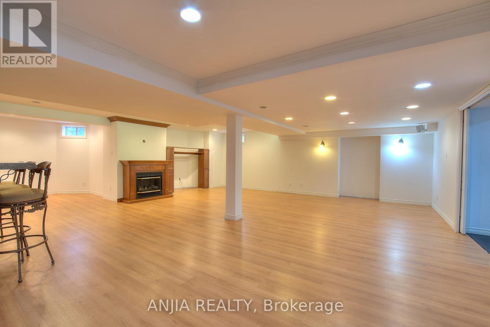 155 Sandcherry Court, Pickering, Ontario  L1V 6S8 - Photo 8 - E12553996