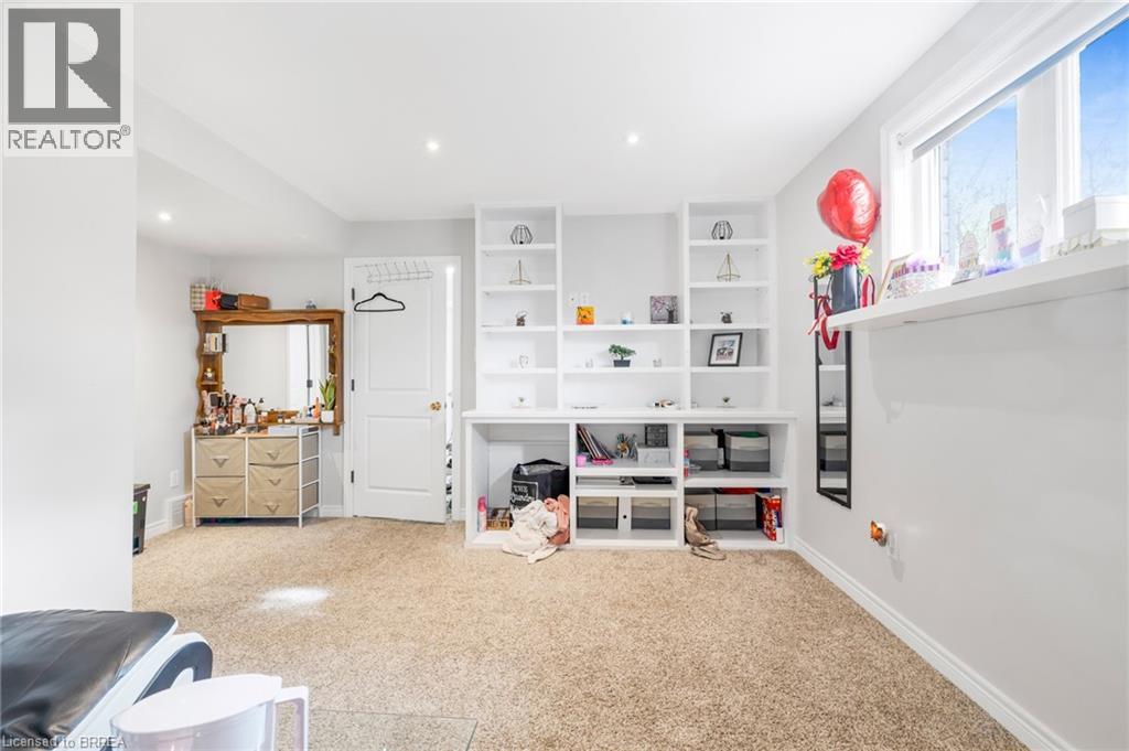 18 Sandlewood Avenue, Brantford, Ontario  N3V 1C6 - Photo 14 - 40788950