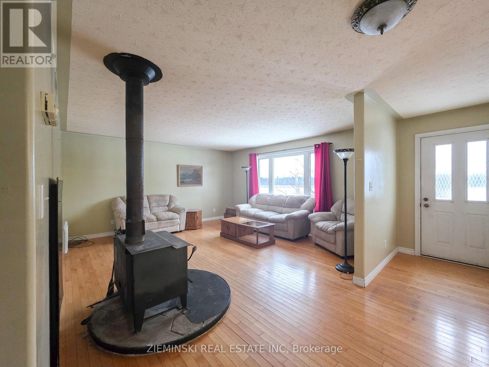 2874 101 Highway W, Black River-Matheson, Ontario  P0K 1N0 - Photo 6 - T12554258