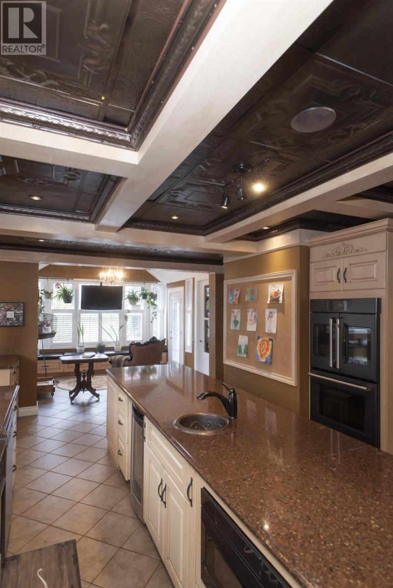 338 Catherine St, Thunder Bay, Ontario  P7E 1K6 - Photo 22 - TB252850