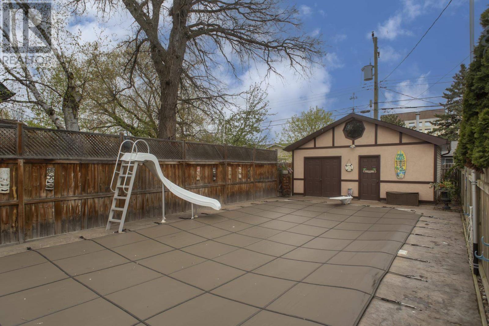 338 Catherine St, Thunder Bay, Ontario  P7E 1K6 - Photo 5 - TB252850