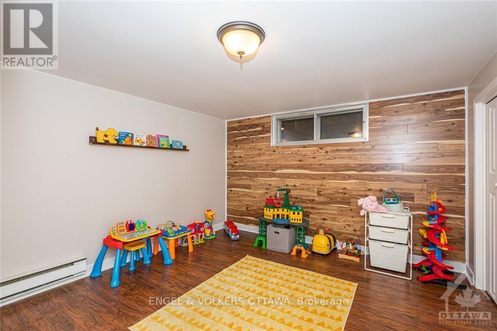 2 - 298 St Jacques Street, Ottawa, Ontario  K1L 5G5 - Photo 6 - X12554282