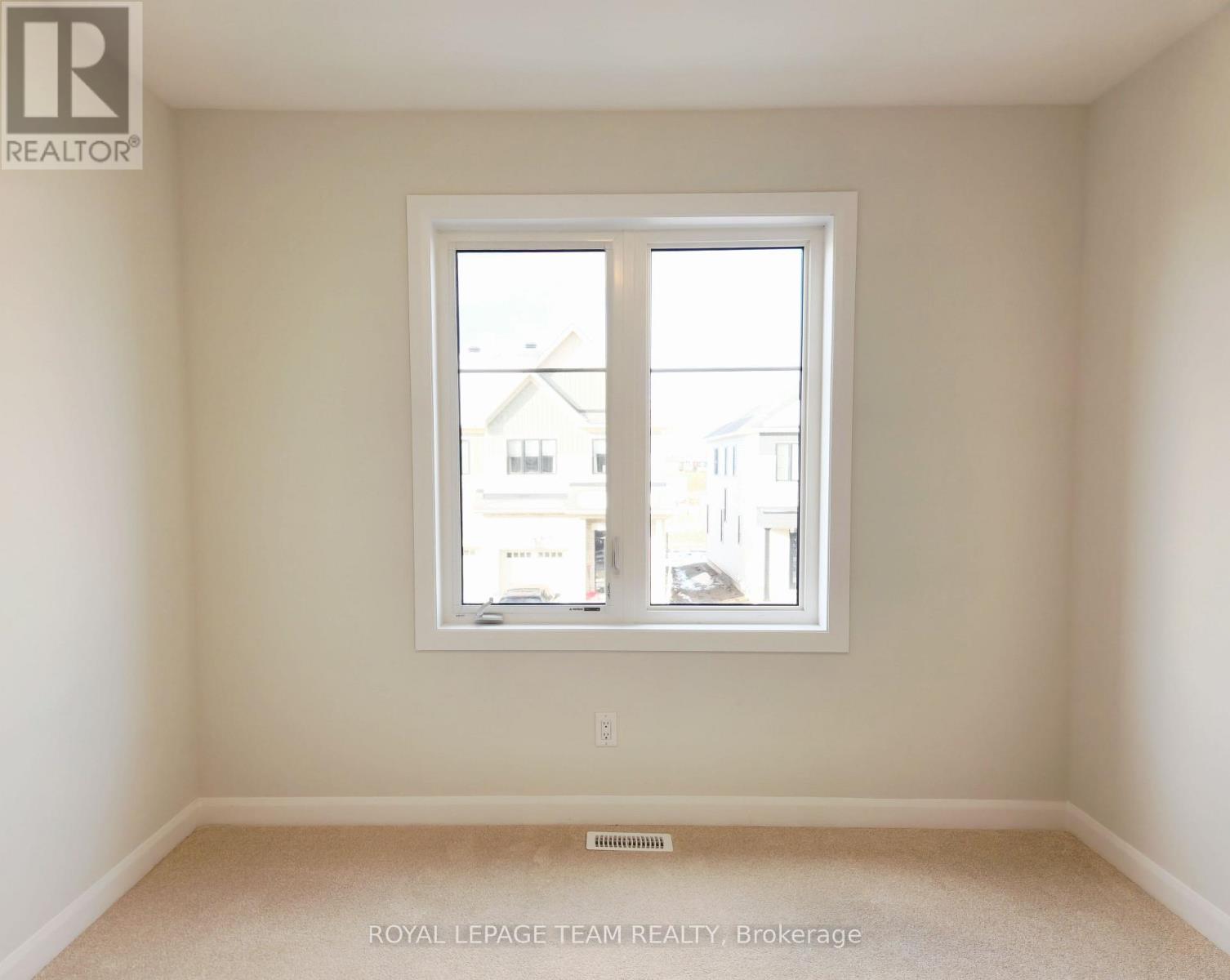 723 Fairline Row, Ottawa, Ontario  K2V 0M4 - Photo 31 - X12554400