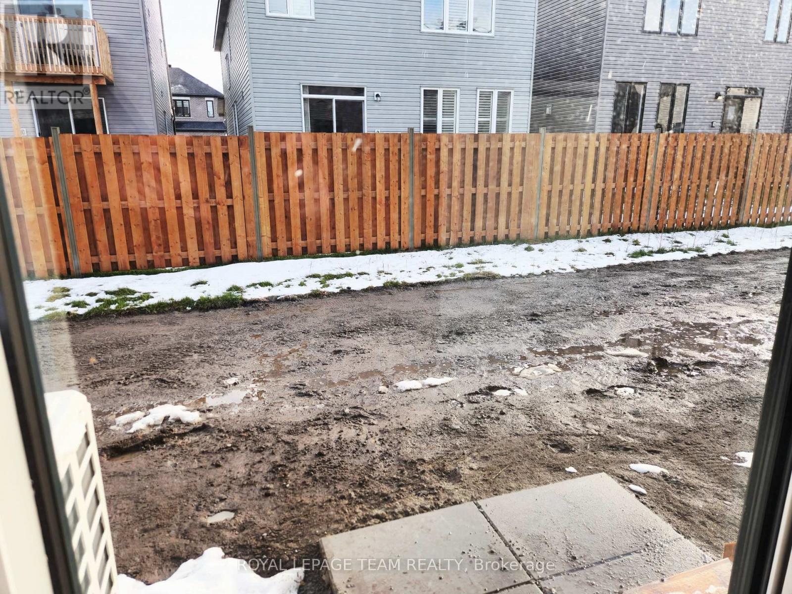 723 Fairline Row, Ottawa, Ontario  K2V 0M4 - Photo 35 - X12554400