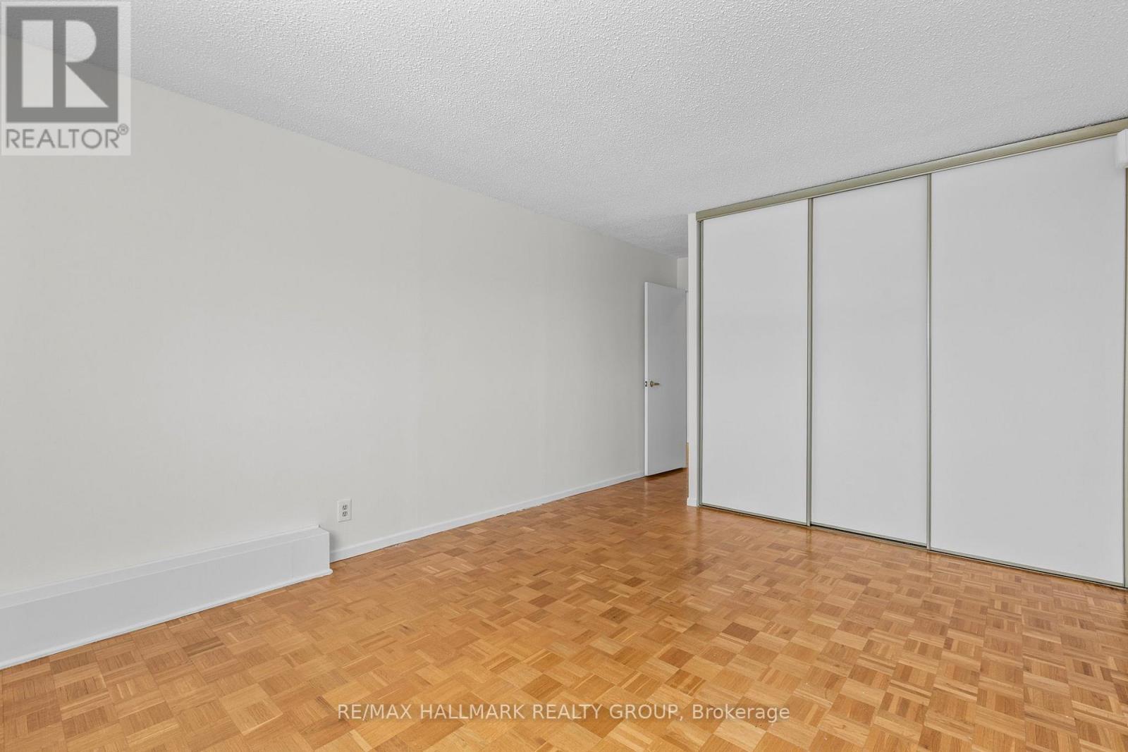805 - 265 Poulin Avenue, Ottawa, Ontario  K2B 7Y8 - Photo 12 - X12554460