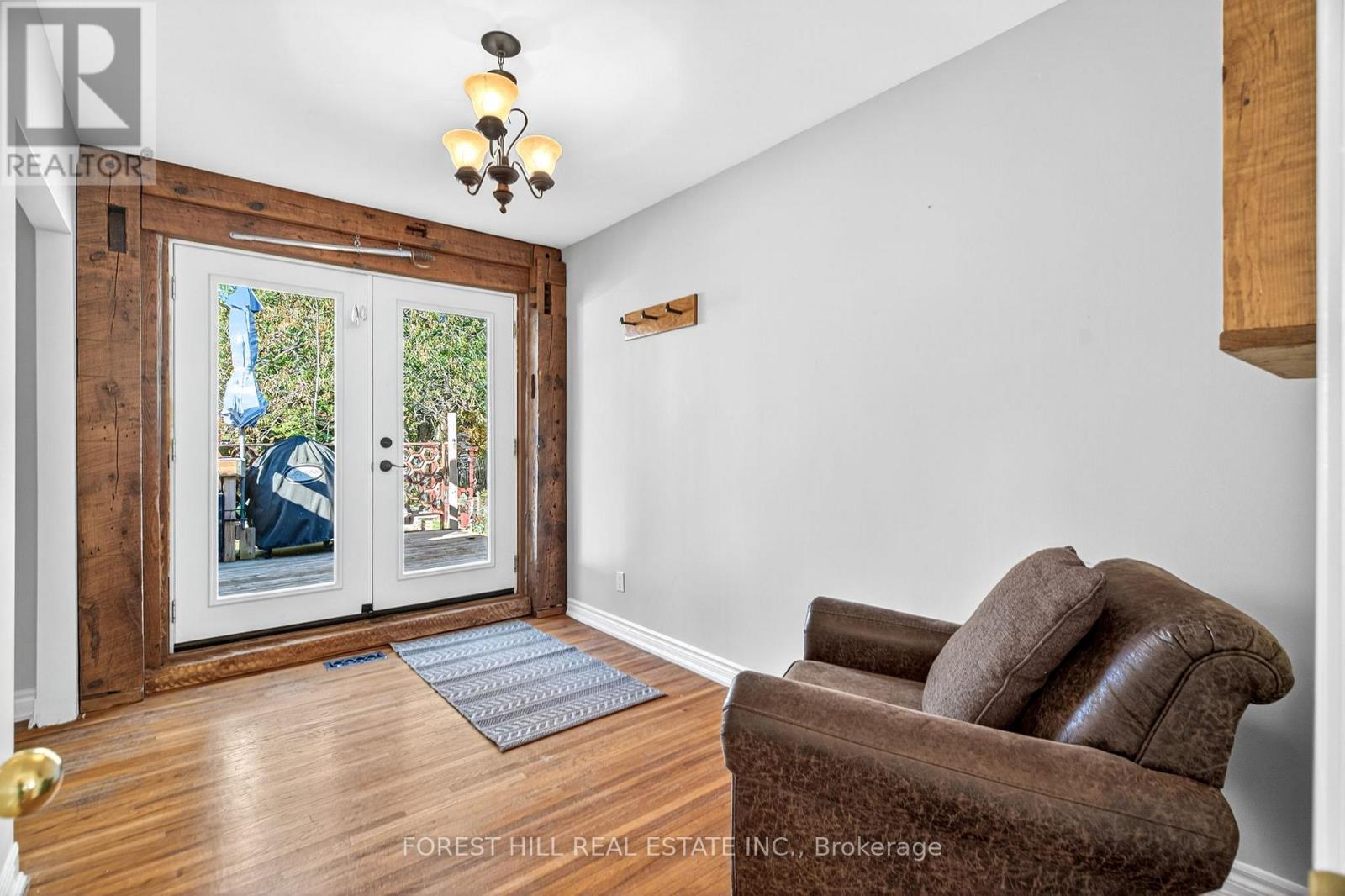 1550 Evangeline Drive, Oshawa, Ontario L1J 3T2 - Photo 9 - E12522900