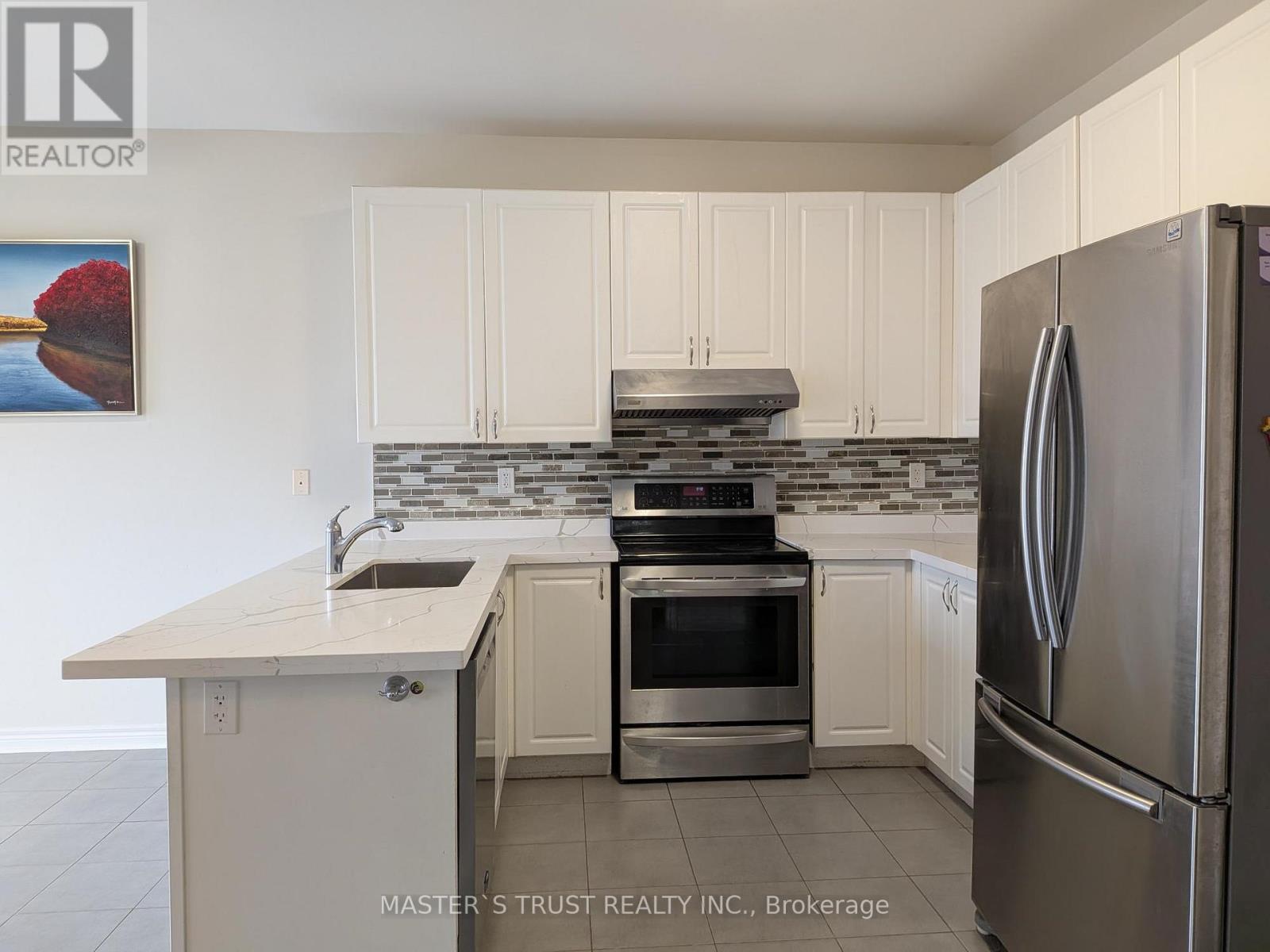 115 Herefordshire Crescent, East Gwillimbury, Ontario  L9N 0B5 - Photo 10 - N12506206